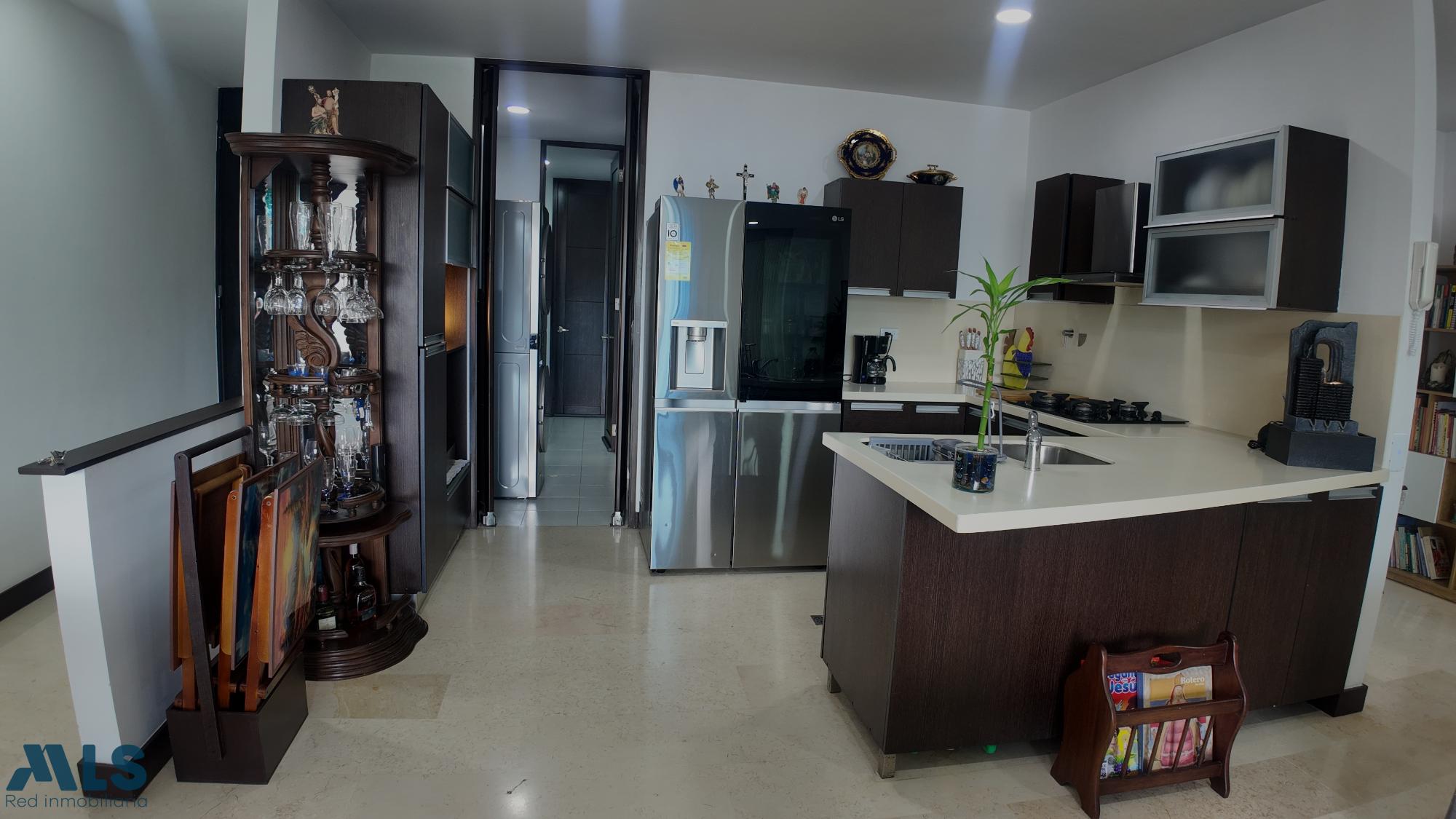Condo for sale in Sabaneta, Antioquia
