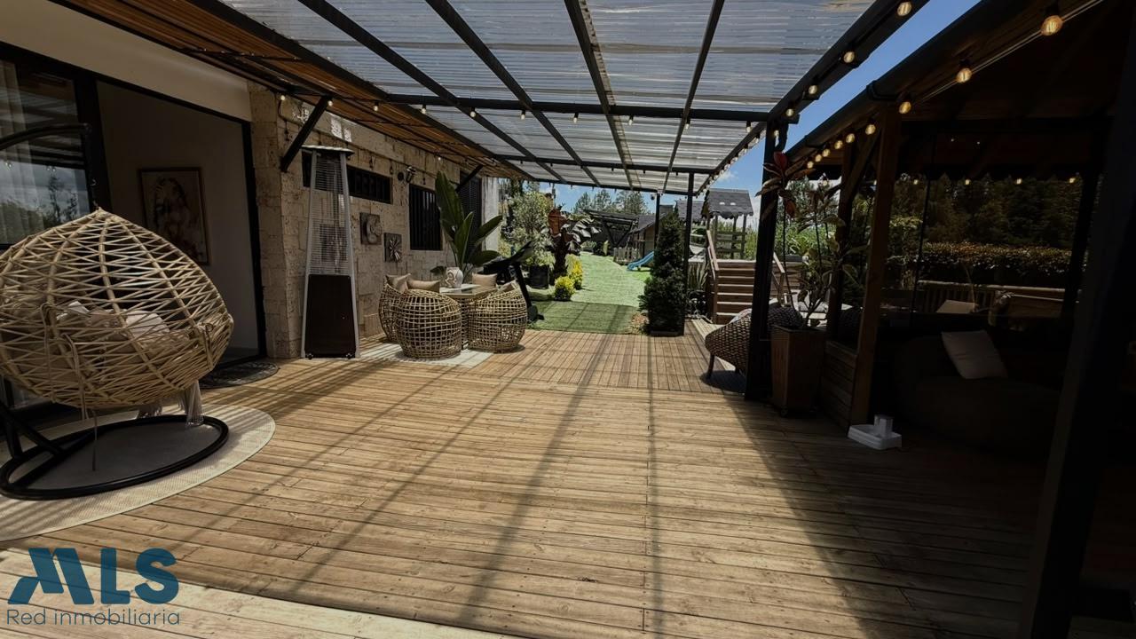 House for sale in Envigado, Antioquia