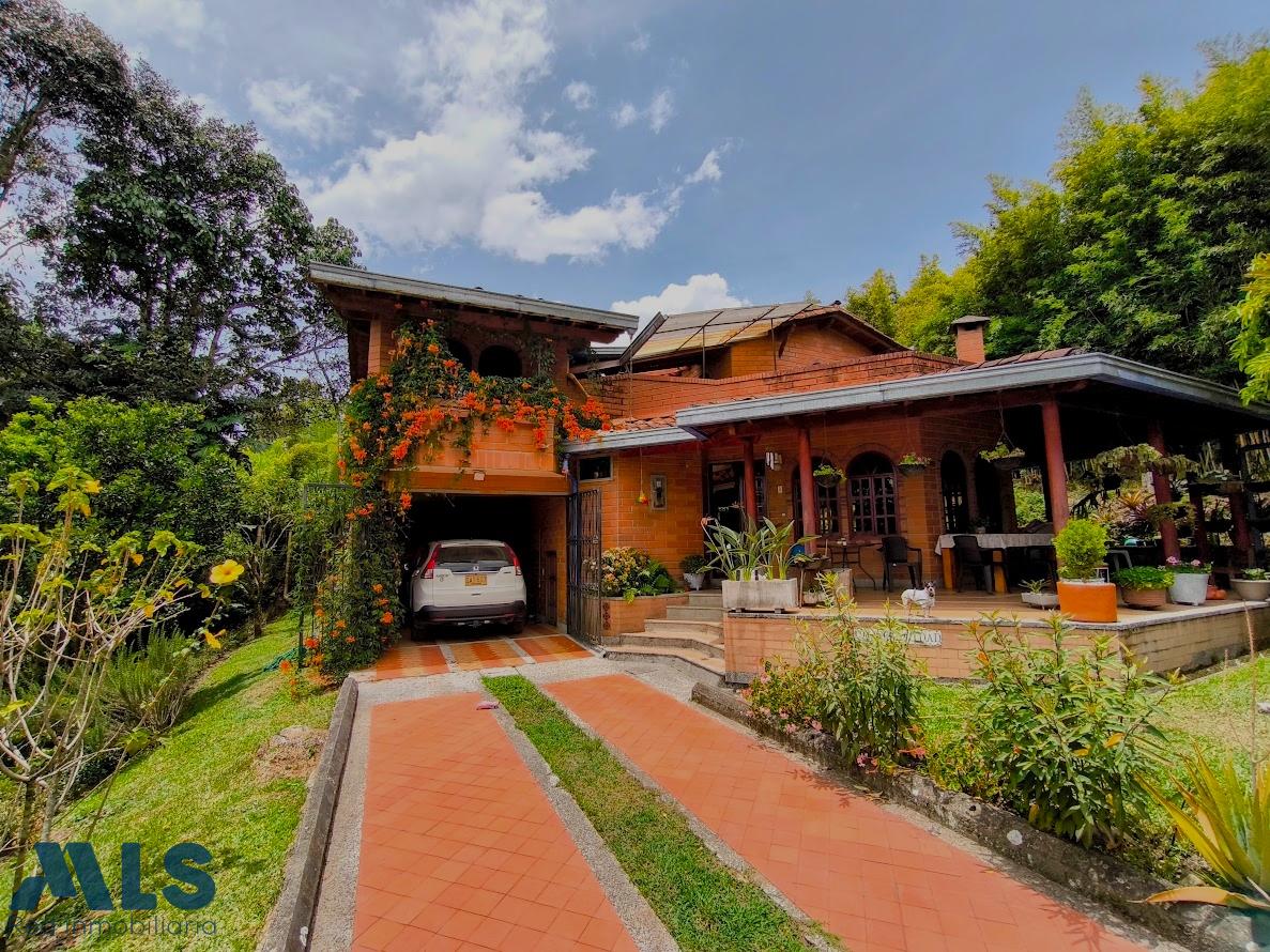 House for sale in La Estrella, Antioquia