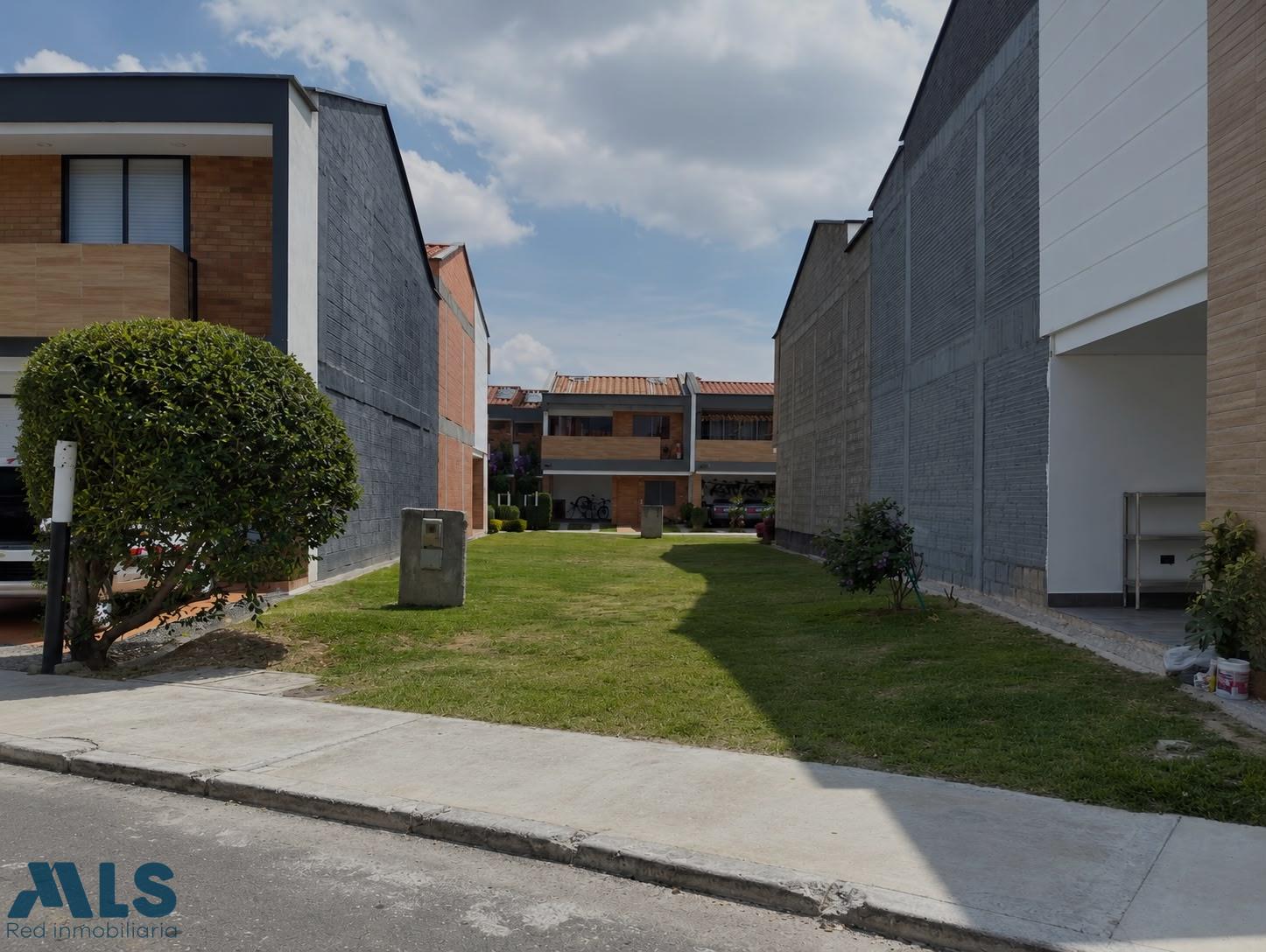 Terreno en venta en La Ceja, Antioquia